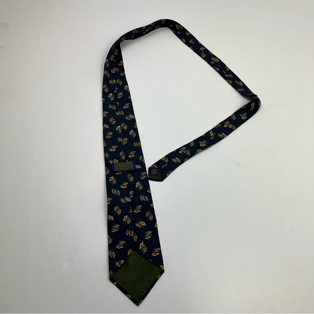 Chaps Ralph Lauren Blue Geometric 100% Silk Mens Neck Tie Made in USA‎ Vintage